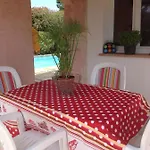 Rez De Jardin Sur Mer. كانيو سور مير