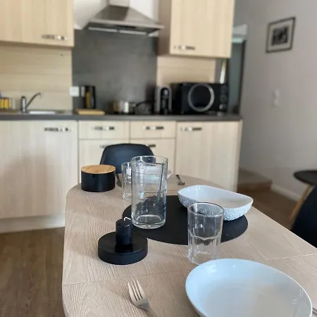 Apartman Rez De Jardin Sur Mer. *