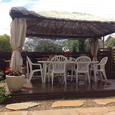 Rez De Jardin Sur Mer. * كانيو سور مير
