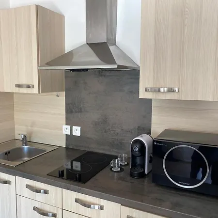 Rez De Jardin Sur Mer. Appartamento *